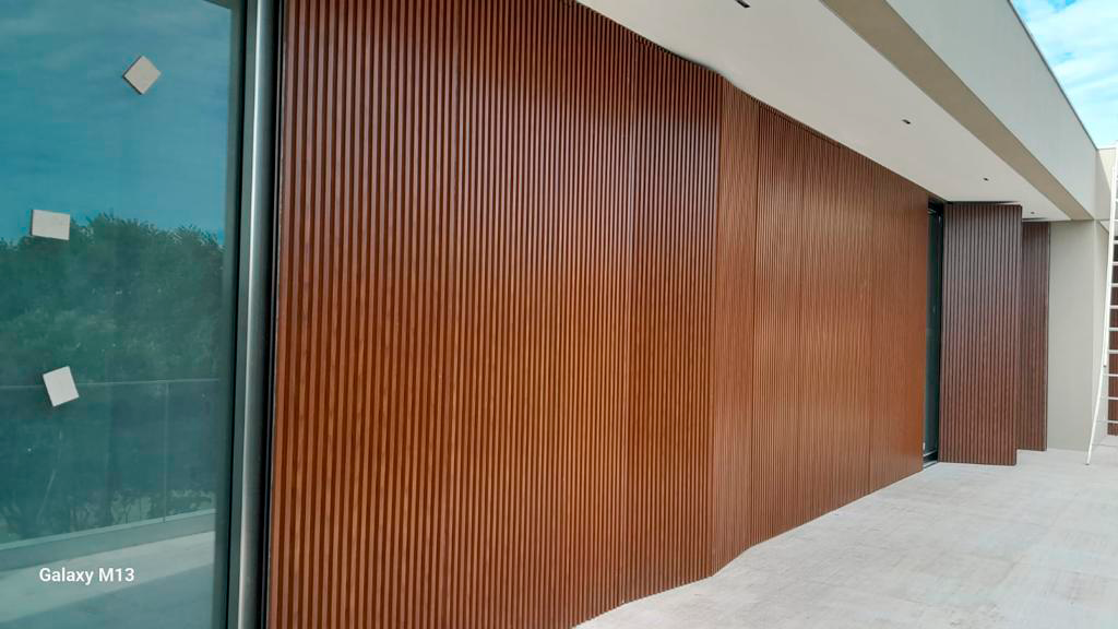 87db20ff-313f-40a9-9cbc-dbcce5a6e77b